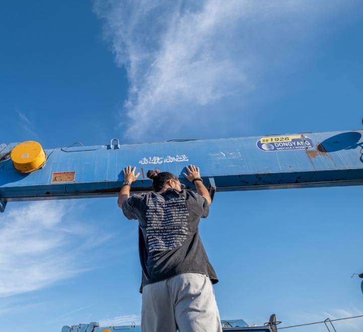 انفيكتا |  تيشرت اسود اوفر سايز 