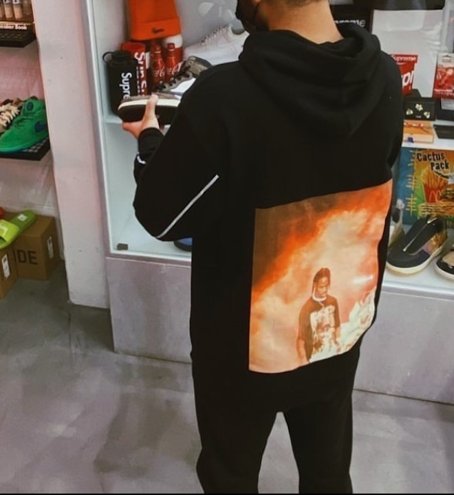 هودي تراڤس سكوت| دبيلو ام