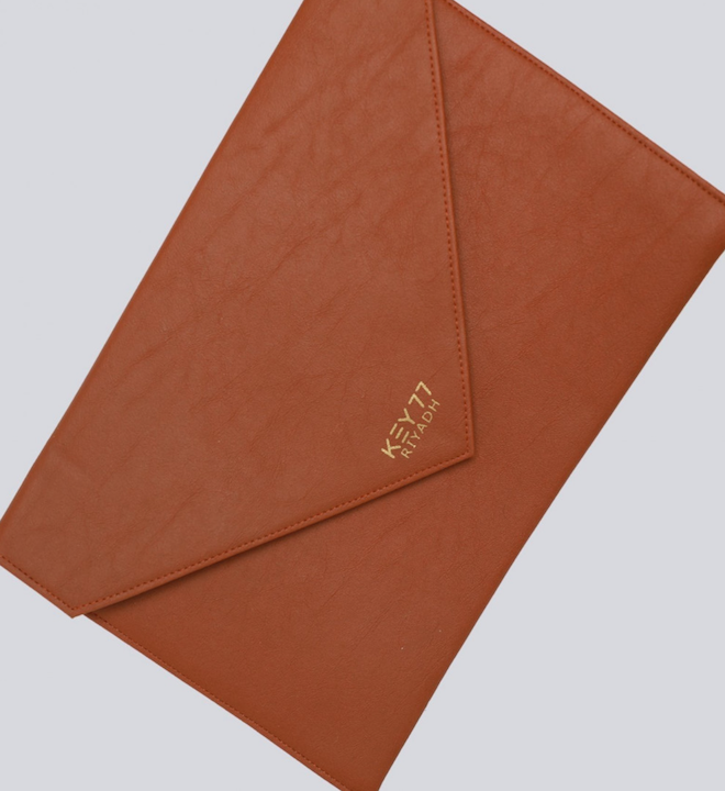 حقيبة باللون البني|KEY77